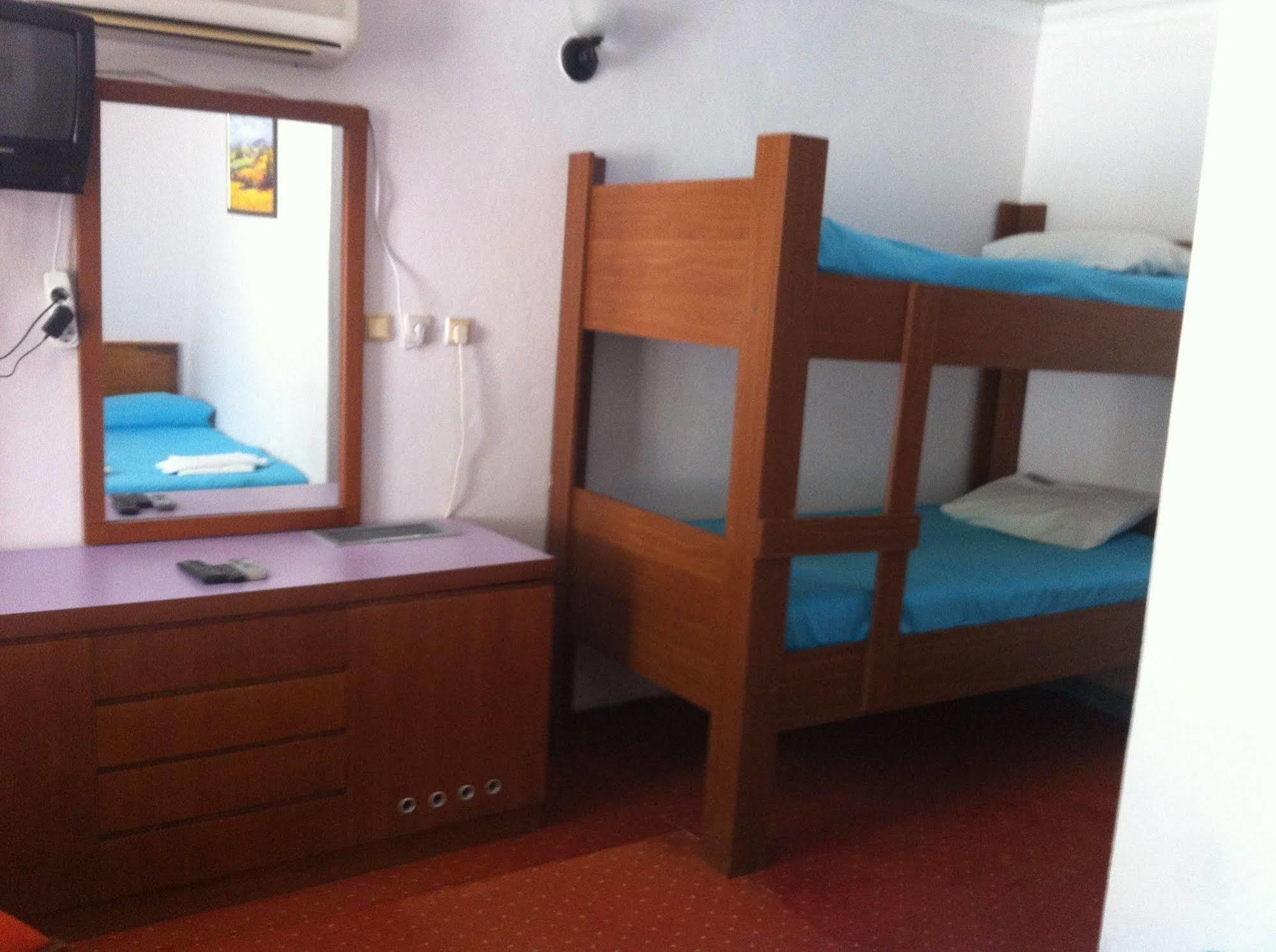 Dream Park Bungalow Titreyengol Kültér fotó