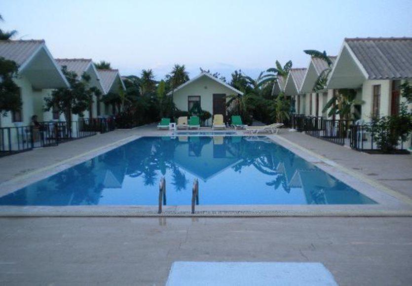 Dream Park Bungalow Titreyengol Kültér fotó