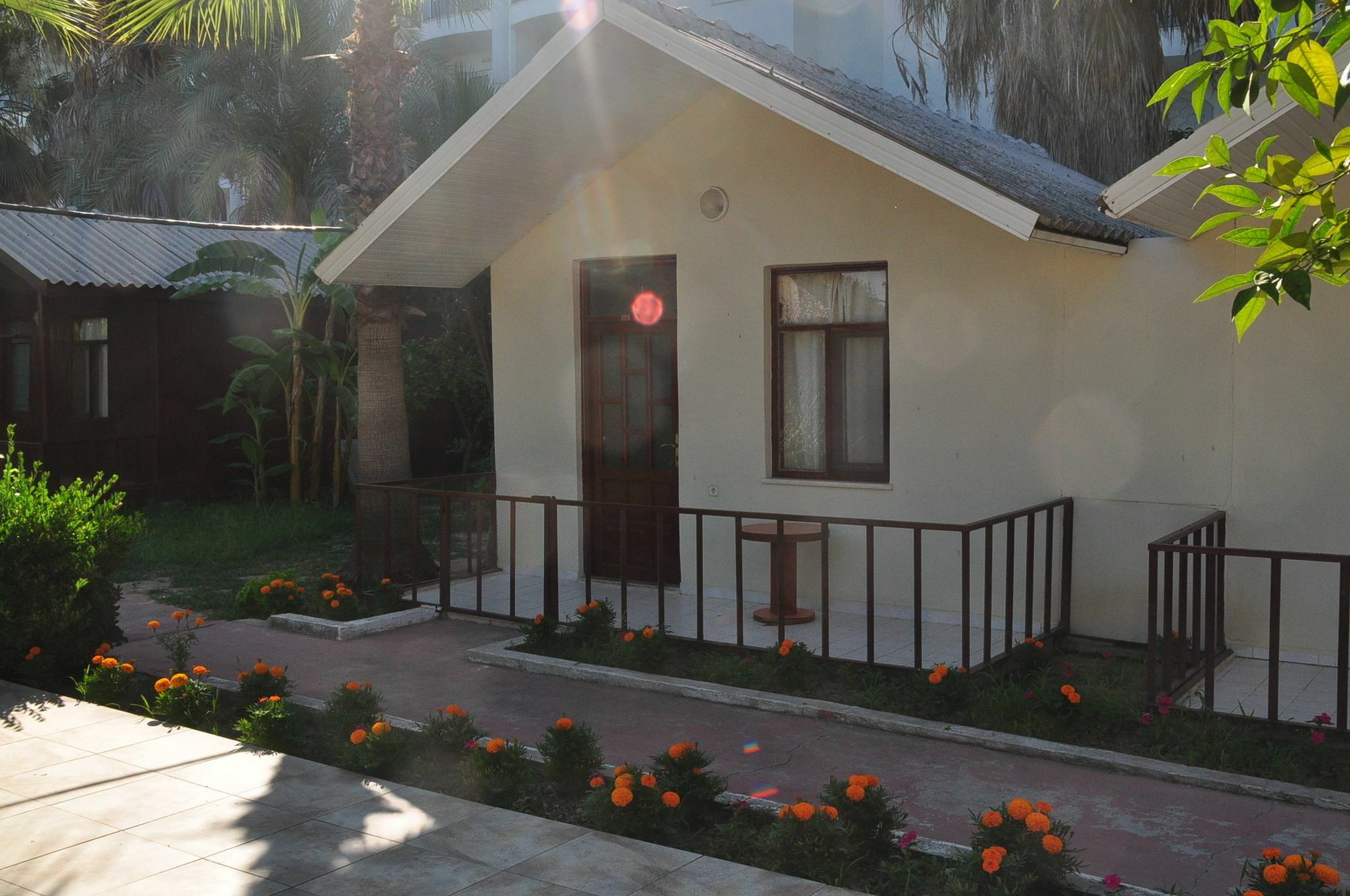 Dream Park Bungalow Titreyengol Kültér fotó